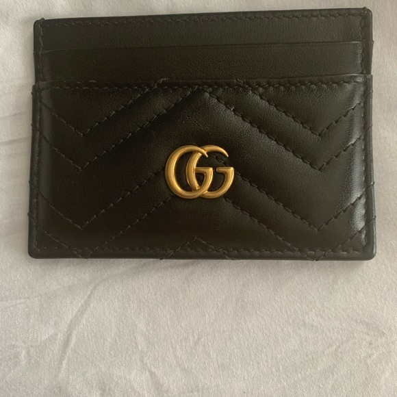 Authentic GG Marmont card case used twice . Excellent condition no stains. - Picture 2 of 7